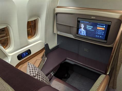 singapore airlines 77w business class